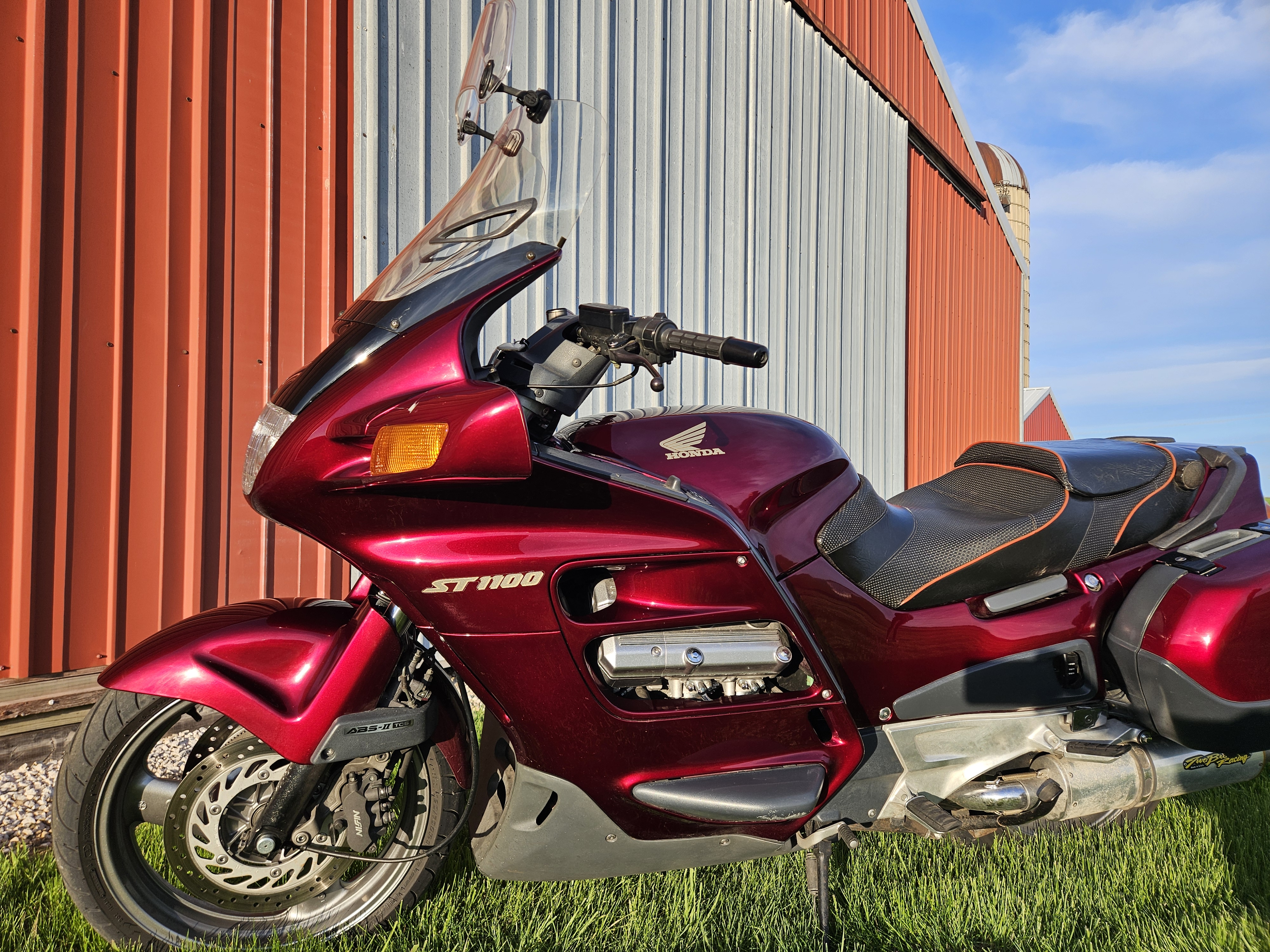 2001 Honda ST1100 ABS, image 5 of 20